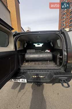 Внедорожник / Кроссовер Hummer H3 2006 в 