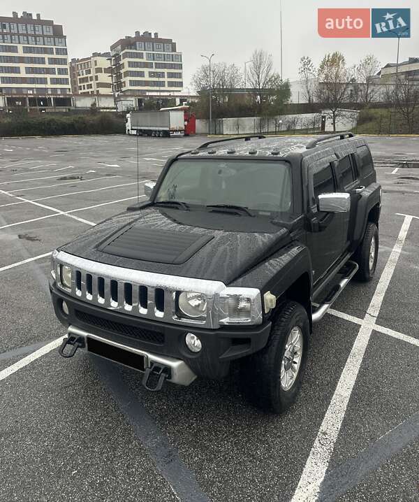 Внедорожник / Кроссовер Hummer H3 2008 в Ужгороде