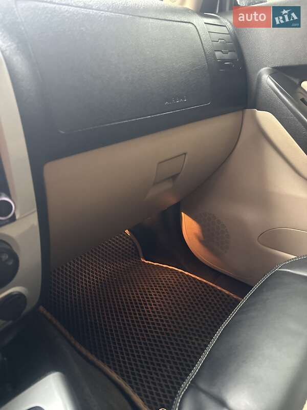 Внедорожник / Кроссовер Hummer H3 2008 в Ужгороде