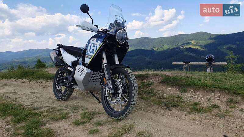 Мотоцикл Туризм Husqvarna Norden 901 Expedition 2023 в Івано-Франківську