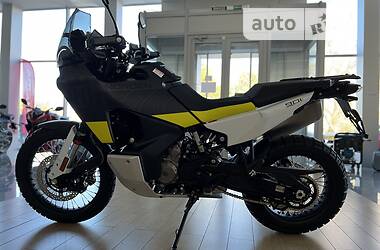 Мотоцикл Позашляховий (Enduro) Husqvarna Norden 901 2022 в Дніпрі