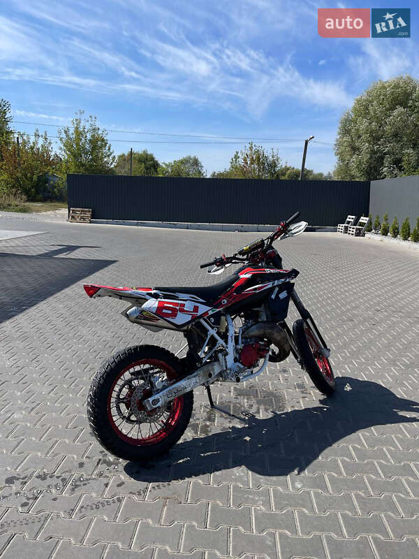 Мотоцикл Супермото (Motard) Husqvarna SM 125 2010 в Фастове