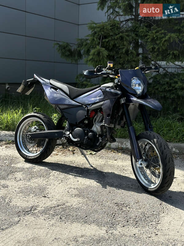 Мотоцикл Супермото (Motard) Husqvarna SMR 630 2010 в Киеве