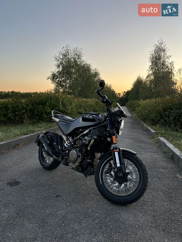 Husqvarna Svartpilen 401 2021