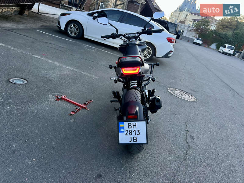 Скремблер Husqvarna Svartpilen 401 2020 в Одессе фото 3 Скремблер Husqvarna Svartpilen 401 2020 в Одессе