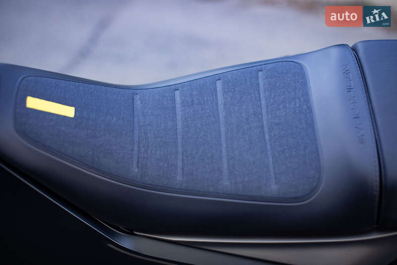 Мотоцикл Без обтікачів (Naked bike) Husqvarna Svartpilen 2023 в Києві