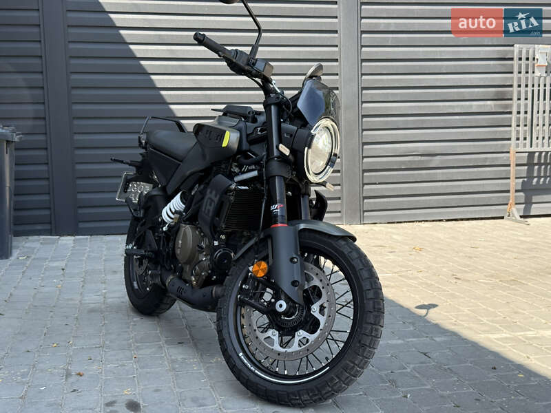 Мотоцикл Без обтікачів (Naked bike) Husqvarna Svartpilen 2024 в Кам'янець-Подільському