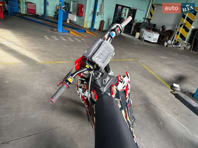 Мотоцикл Кросс Husqvarna TE 300 2012 в Броварах