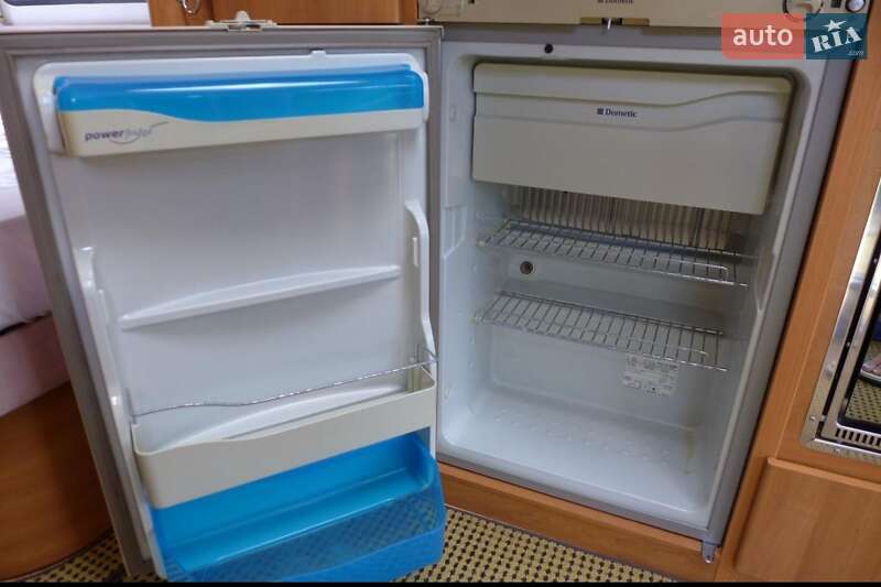 Причіп дача Hymer Nova 500 2007 в Герці фото 10 Причіп дача Hymer Nova 500 2007 в Герці