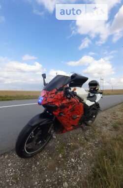 Спортбайк Hyosung GT 250R 2012 в 