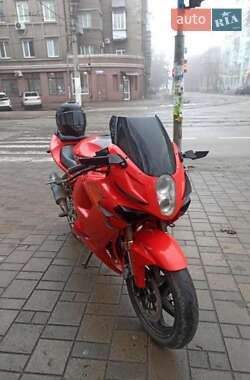 Спортбайк Hyosung GT 250R 2008 в Каменском