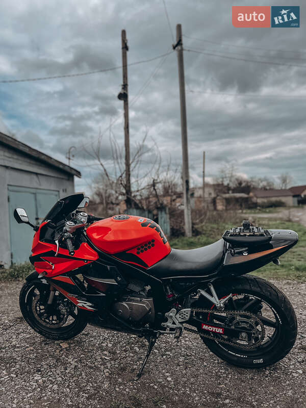 Hyosung GT 250R 2009