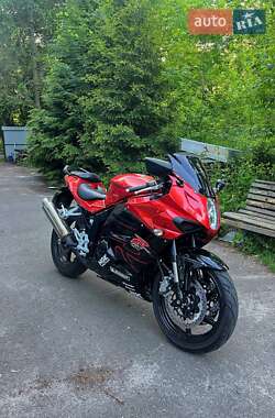 Мотоцикл Спорт-туризм Hyosung GT 250R 2011 в 