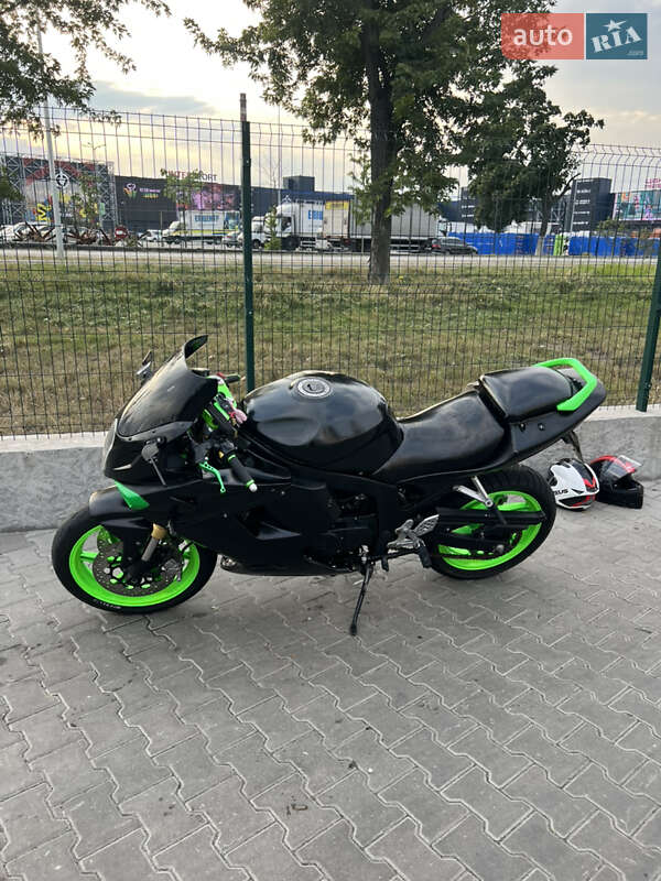Спортбайк Hyosung GT 250R 2007 в Киеве фото 3 Спортбайк Hyosung GT 250R 2007 в Киеве
