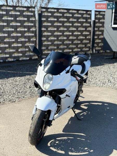 Hyosung GT 250R 2011 Hyosung GT 250R 2011