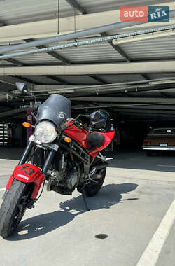 Мотоцикл Без обтекателей (Naked bike) Hyosung GT 650R 2008 в 