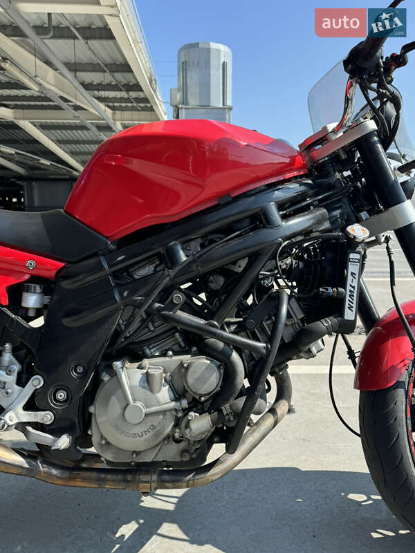 Мотоцикл Без обтекателей (Naked bike) Hyosung GT 650R 2008 в Переяславе