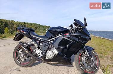 Спортбайк Hyosung GT 650R 2007 в Острозі