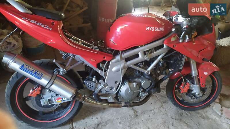 Мотоцикл Спорт-туризм Hyosung GT 650R 2007 в Білій