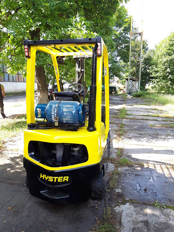 Вилочный погрузчик Hyster H 2.0 FTS 2006 в Львове