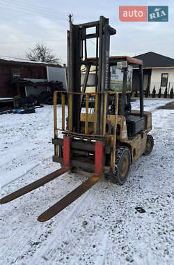 Вилочный погрузчик Hyster H 2.50XL 1990 в Ковеле