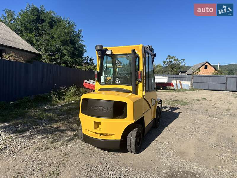 Вилочний навантажувач Hyster H 4.00XL5 2004 в Тячеві