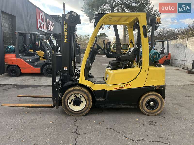 Вилочний навантажувач Hyster H 2013 в Києві