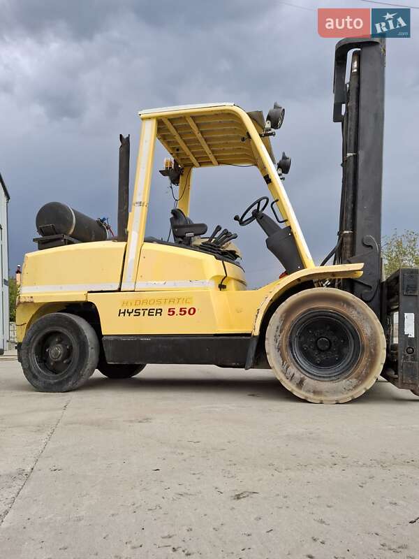 Вилочный погрузчик Hyster H 2005 в 