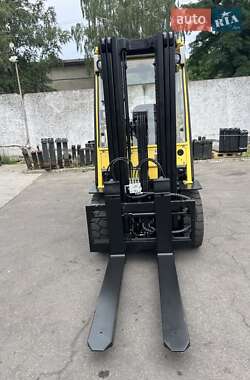 Вилочний навантажувач Hyster H 2019 в 