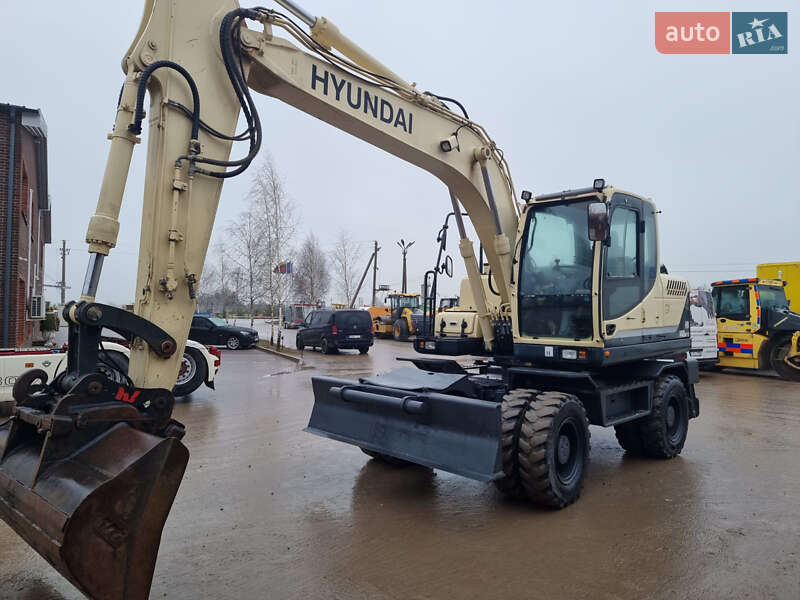 Колесный экскаватор Hyundai 140D 2014 в Одессе