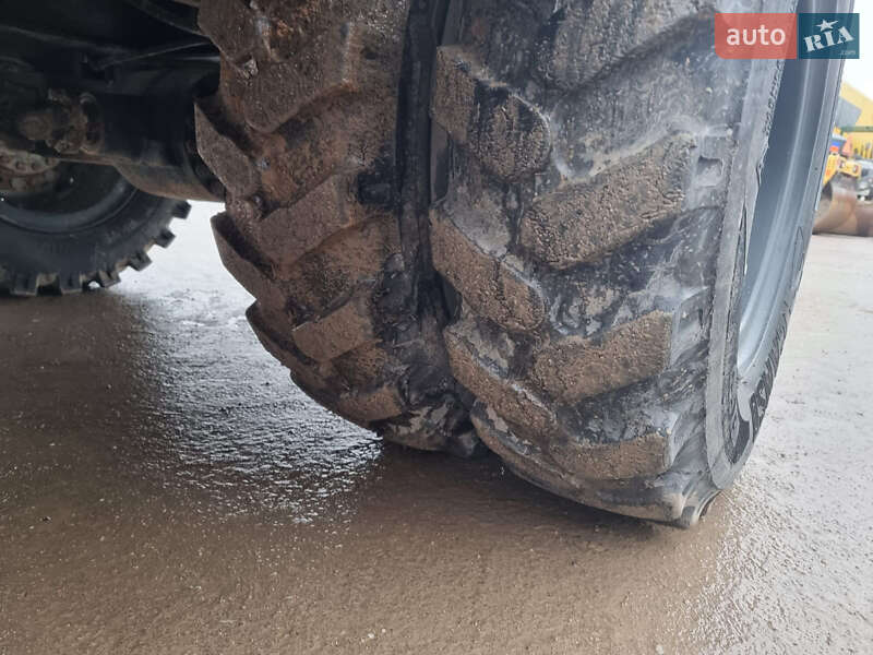 Колесный экскаватор Hyundai 140D 2014 в Одессе