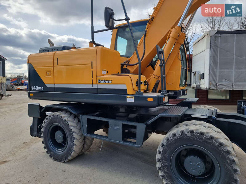 Колісний екскаватор Hyundai 140D 2013 в Одесі