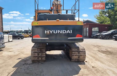 Гусеничный экскаватор Hyundai 160D 2015 в 