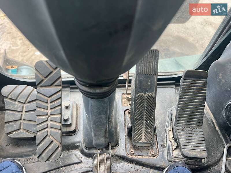 Колесный экскаватор Hyundai 180D 2018 в Киеве фото 28 Колесный экскаватор Hyundai 180D 2018 в Киеве