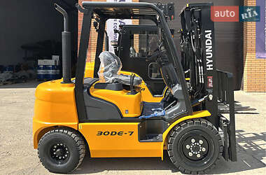 Вилочный погрузчик Hyundai 30D 2025 в 