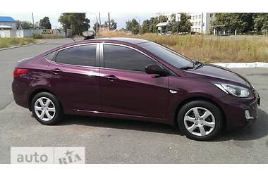 Седан Hyundai Accent 2011 в Киеве