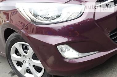 Седан Hyundai Accent 2012 в Одессе