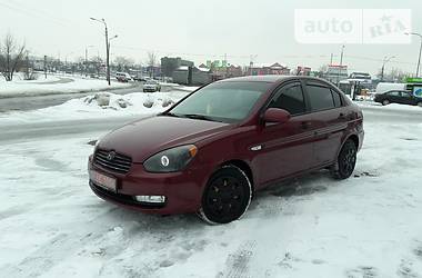 Седан Hyundai Accent 2007 в Киеве