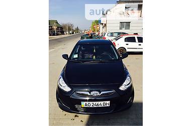 Седан Hyundai Accent 2014 в Тячеве