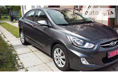 Седан Hyundai Accent 2012 в Киеве