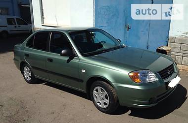 Седан Hyundai Accent 2003 в Киеве