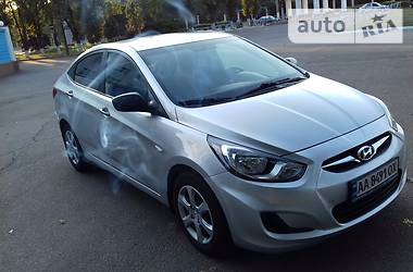 Седан Hyundai Accent 2012 в Кропивницком