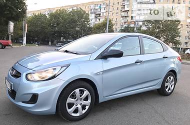 Седан Hyundai Accent 2012 в Одессе