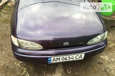 Седан Hyundai Accent 1996 в Житомире
