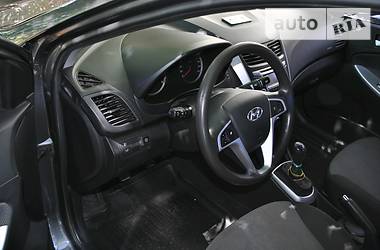 Седан Hyundai Accent 2013 в Мерефа