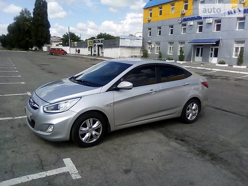 Седан Hyundai Accent 2014 в Полтаве