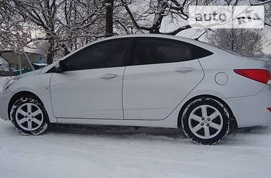 Седан Hyundai Accent 2011 в Умани