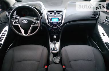 Хэтчбек Hyundai Accent 2012 в Одессе