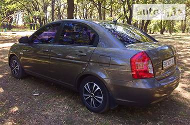 Седан Hyundai Accent 2008 в Лисичанске