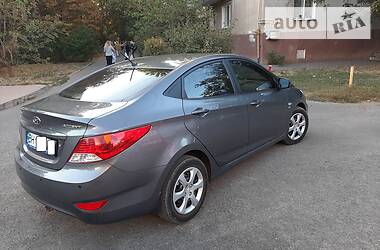 Седан Hyundai Accent 2011 в 